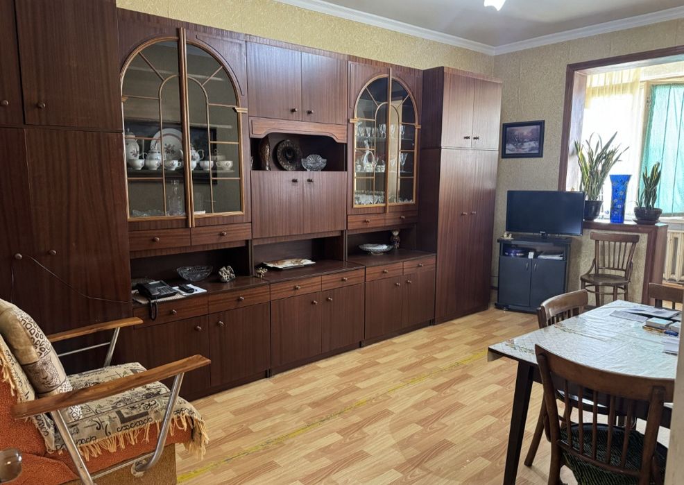 Срочно! Чиланзар 18 3Х комнатная