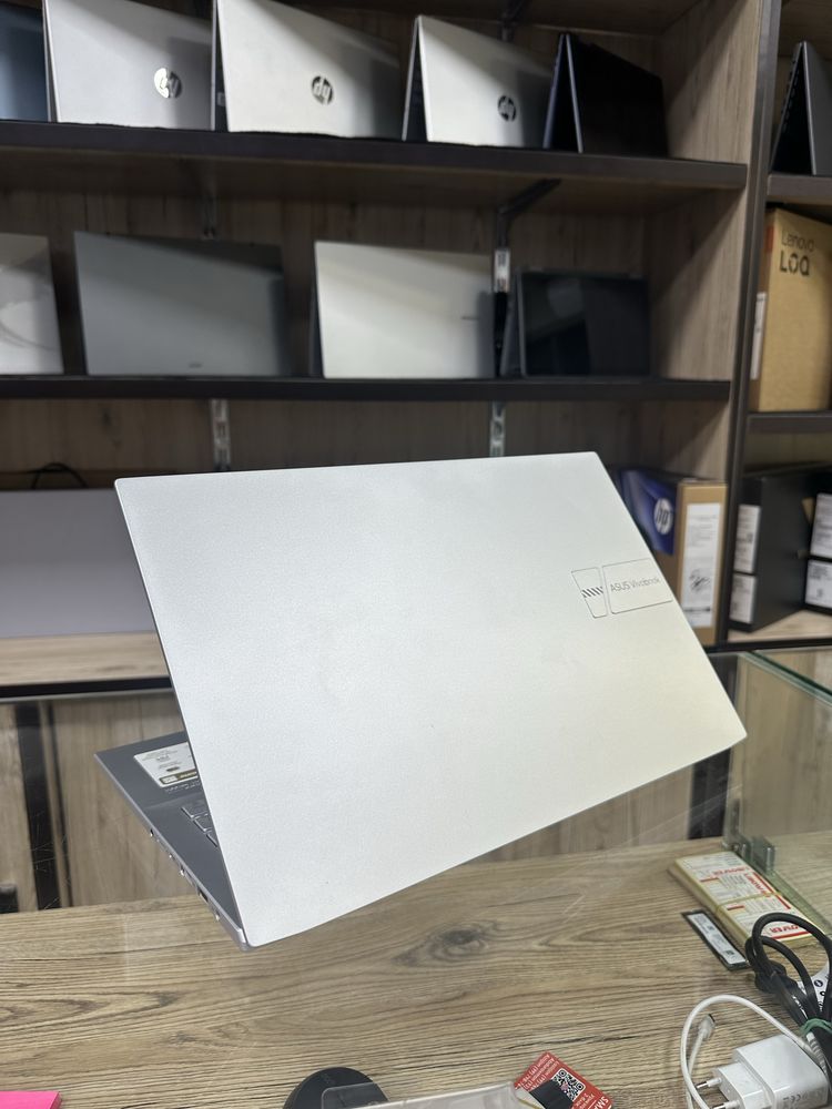 Asus Vivobook Pro 15 Ноутбук