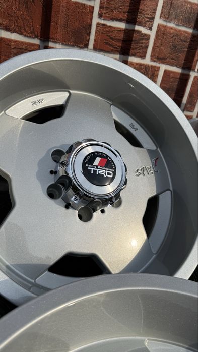 Spiel. Prado . Pajero. Nissan. R 17 на 6x139.7. Вылет Et минус -1.