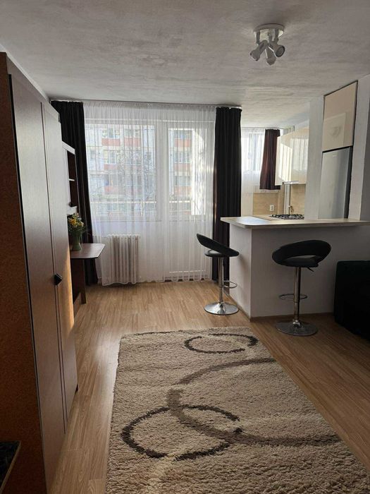 Dau in chirie garsoniera pe Bucegi