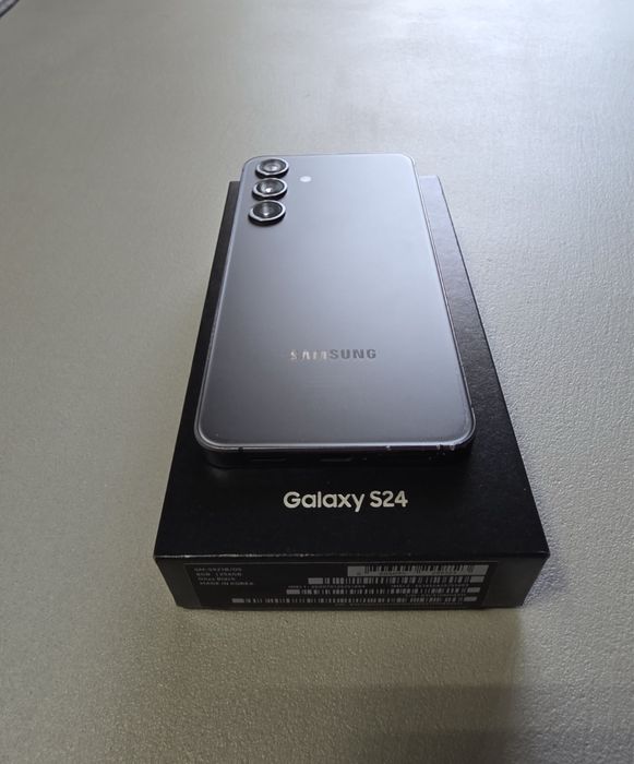 Samsung S24 ca NOU cu 100% Bateria