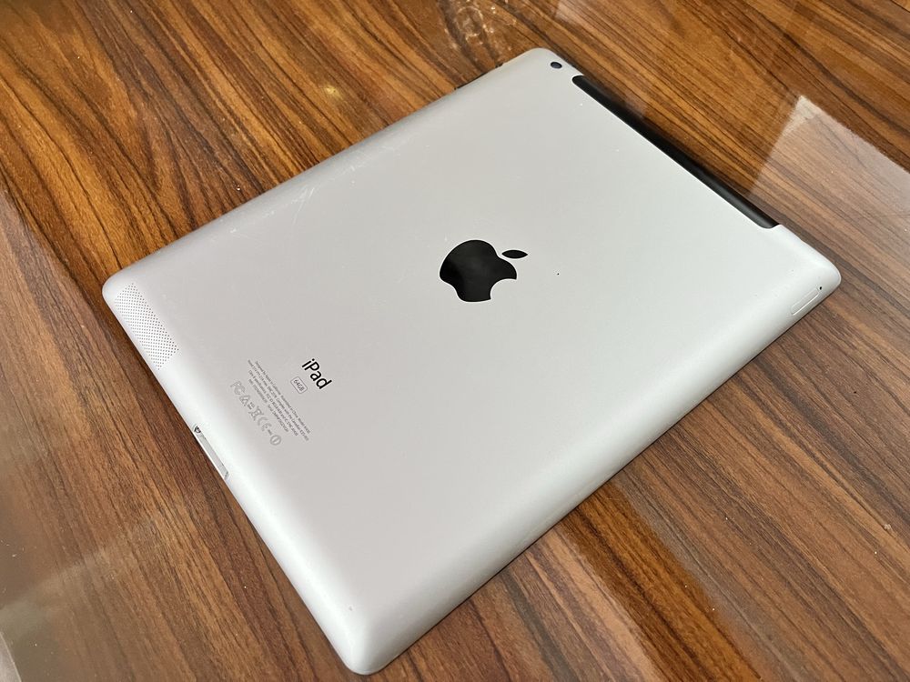 Ipad 3 64gb sim в отличном состоянии