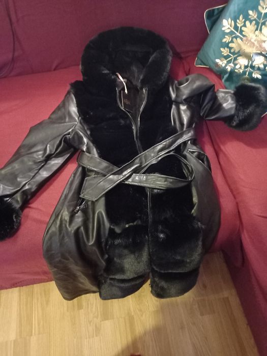 Haina de piele ecologica