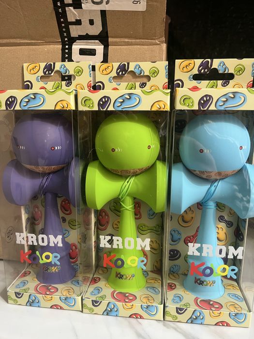 de vanzare kendama krom kolor