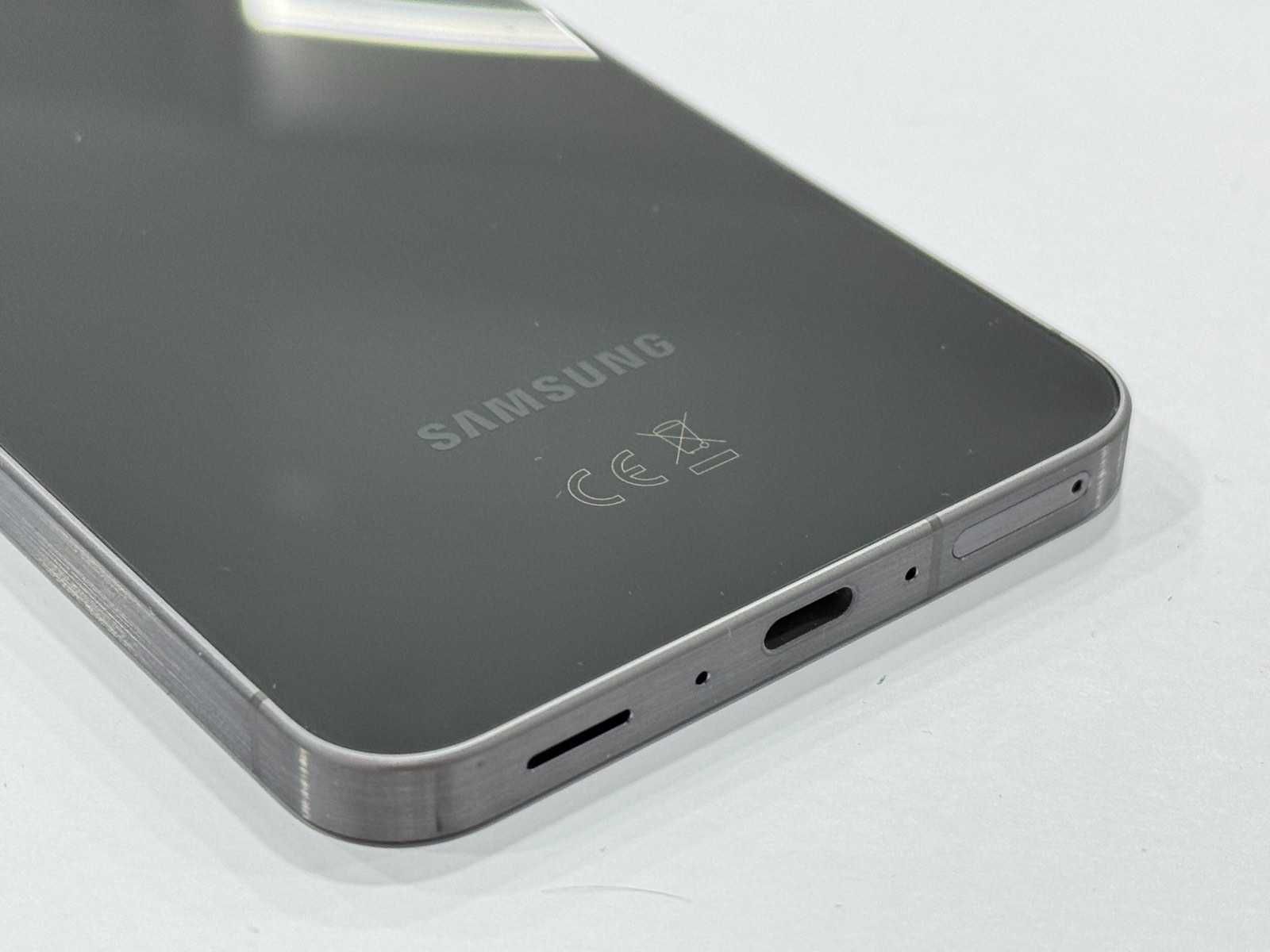 Телефон - Samsung A56 / 128GB