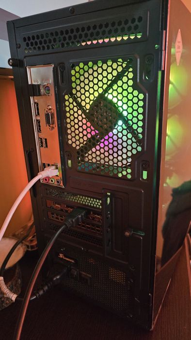 Pc gaming Ryzen 5 5600, Rtx 3070 8gb