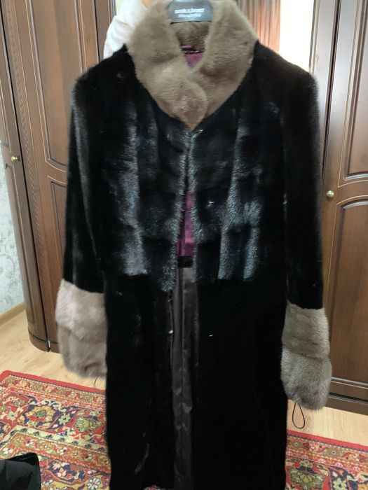 Продам норковую шубу