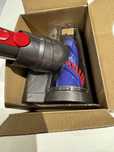 Perie Anti incurcare Dyson v12
