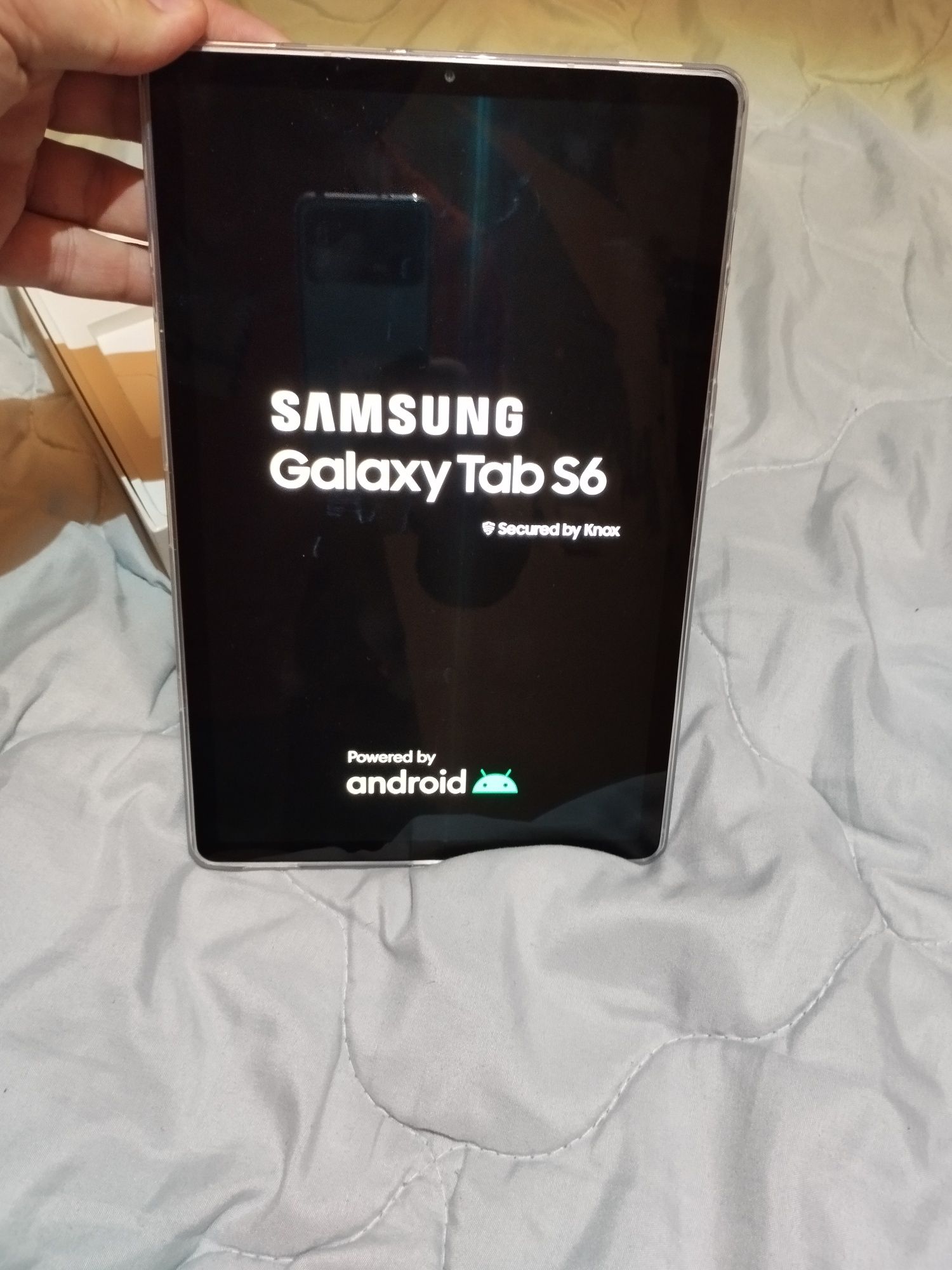 Samsung galaxy tab s6 4G  6\128