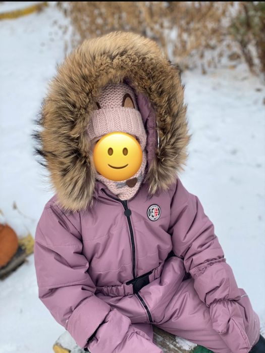 Зимний комбинезон для девочки
