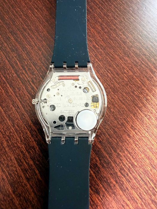 Vând ceas dama swiss made Swatch Skin ultrasubțire, impecabil