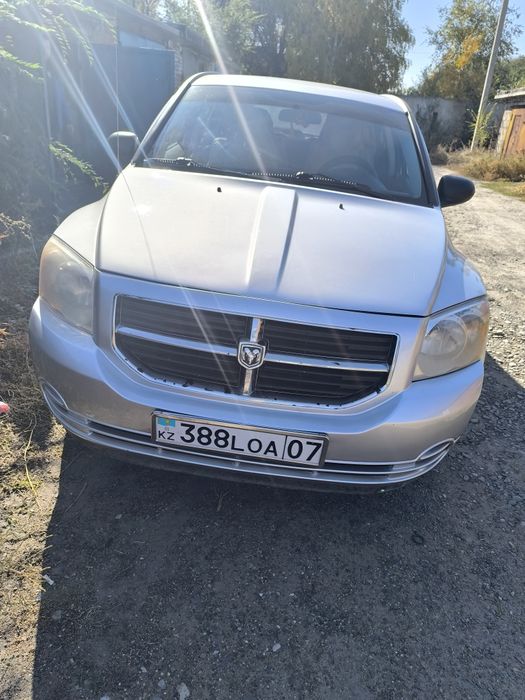 Продам машину Dodge