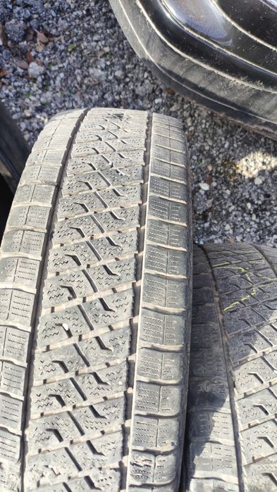 Гуми за бус 205 75 R16C