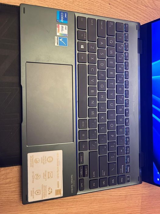 Laptop Asus Zenbook 14 flip