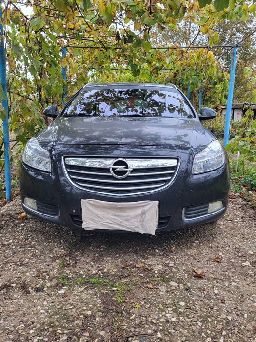 Vind opel insignia sport tourer