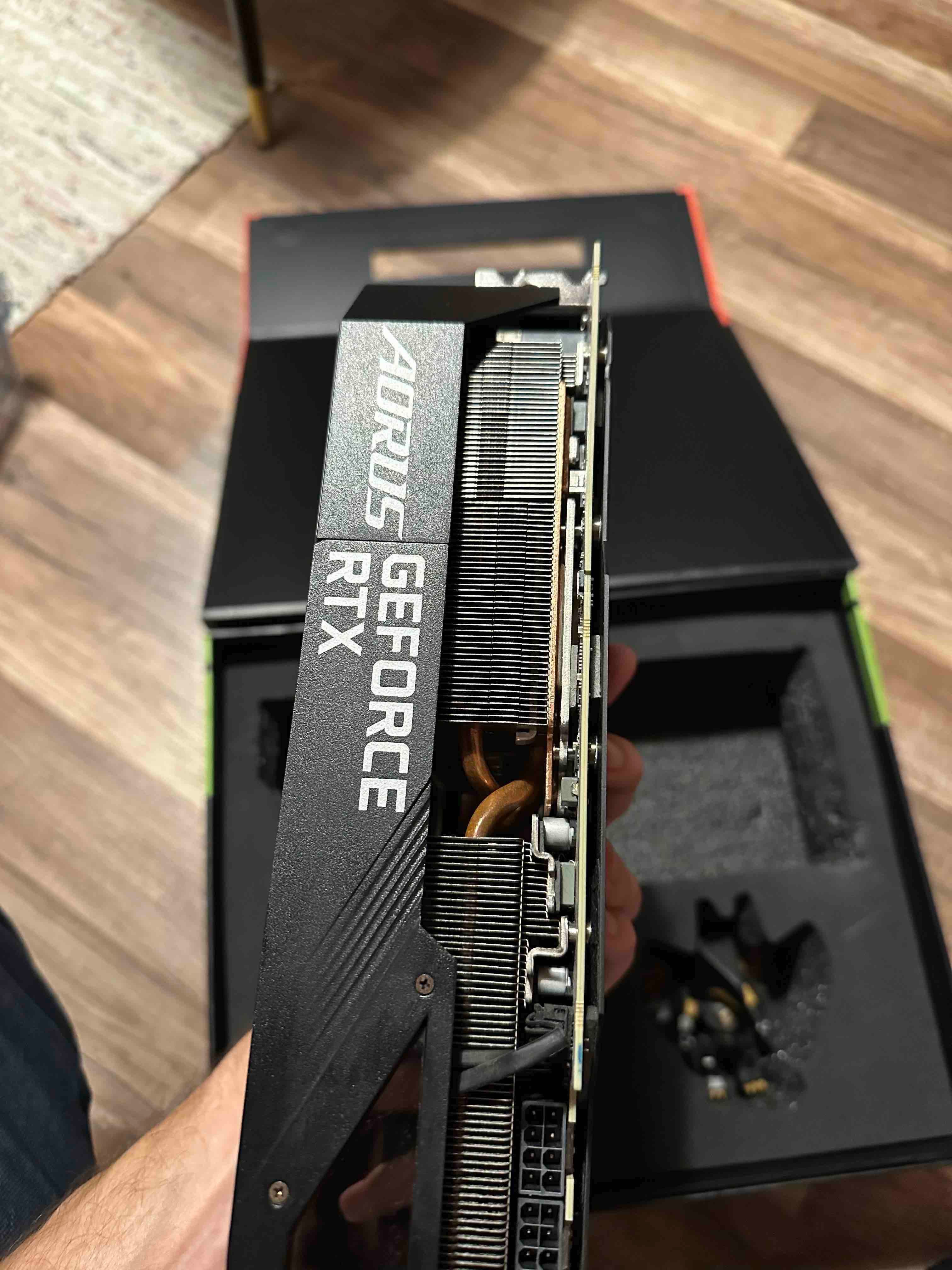 GIGABYTE AORUS GeForce RTX 3080 Master 10GB GDDR6X (rev. 1.0)