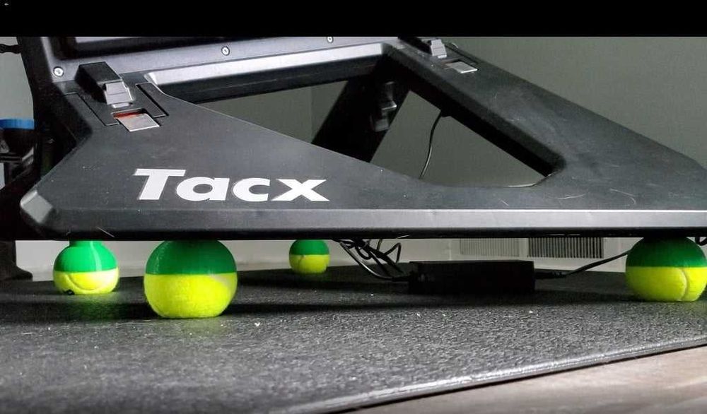 Tennis ball feet за велосипедни тренажори