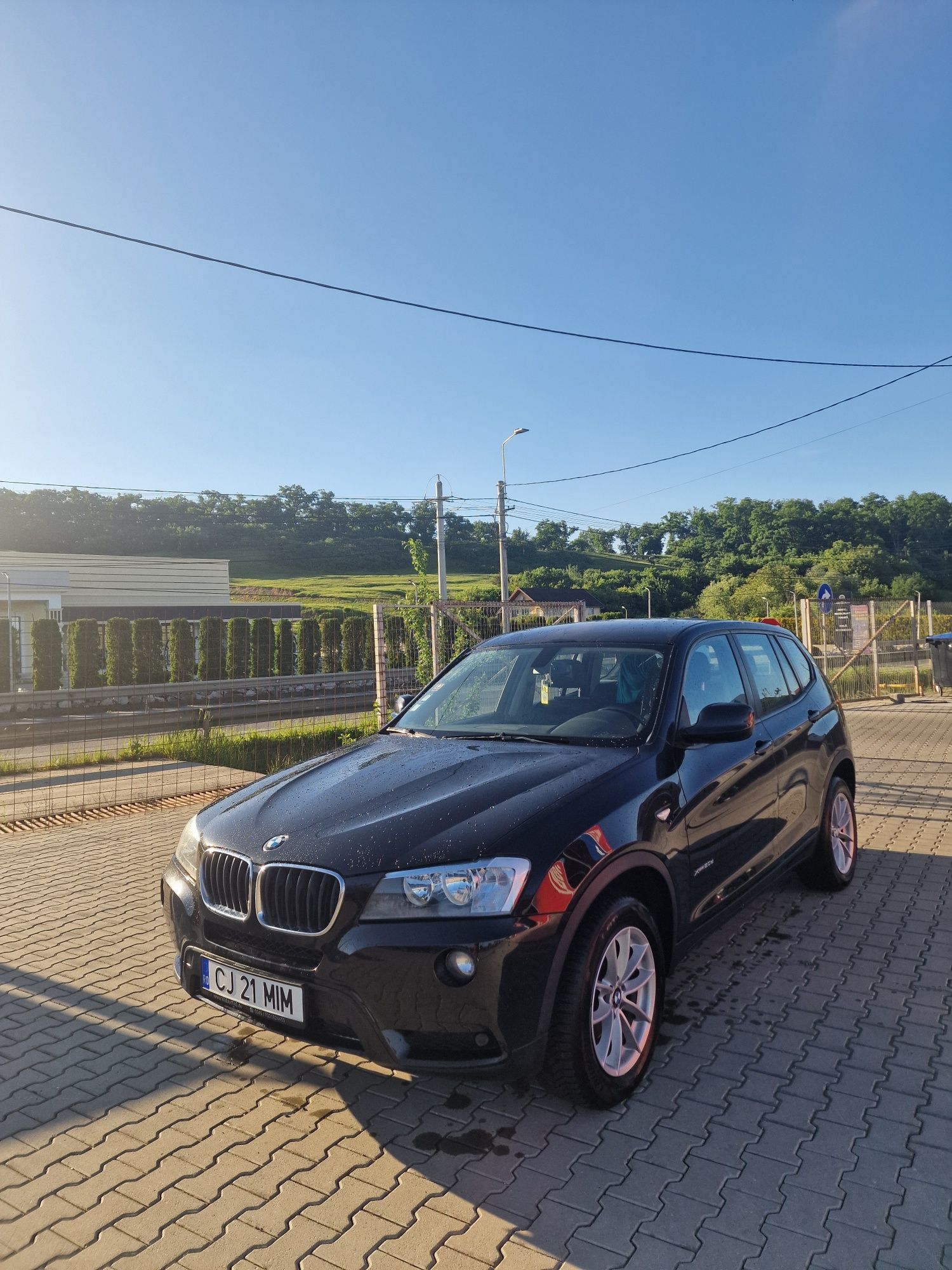 Vând bmw x3 anul 2013