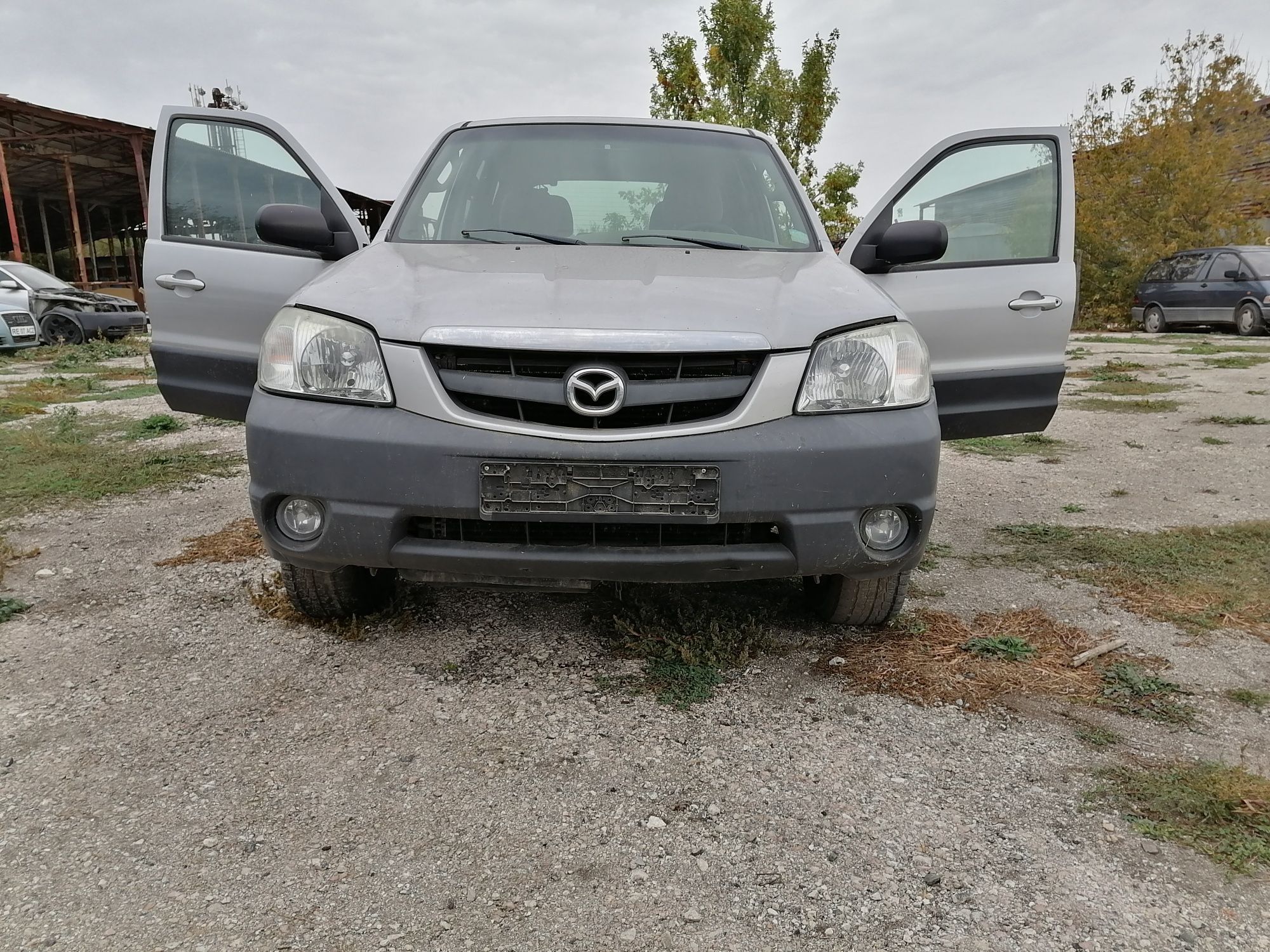 Mazda Tribute2.0i/на части