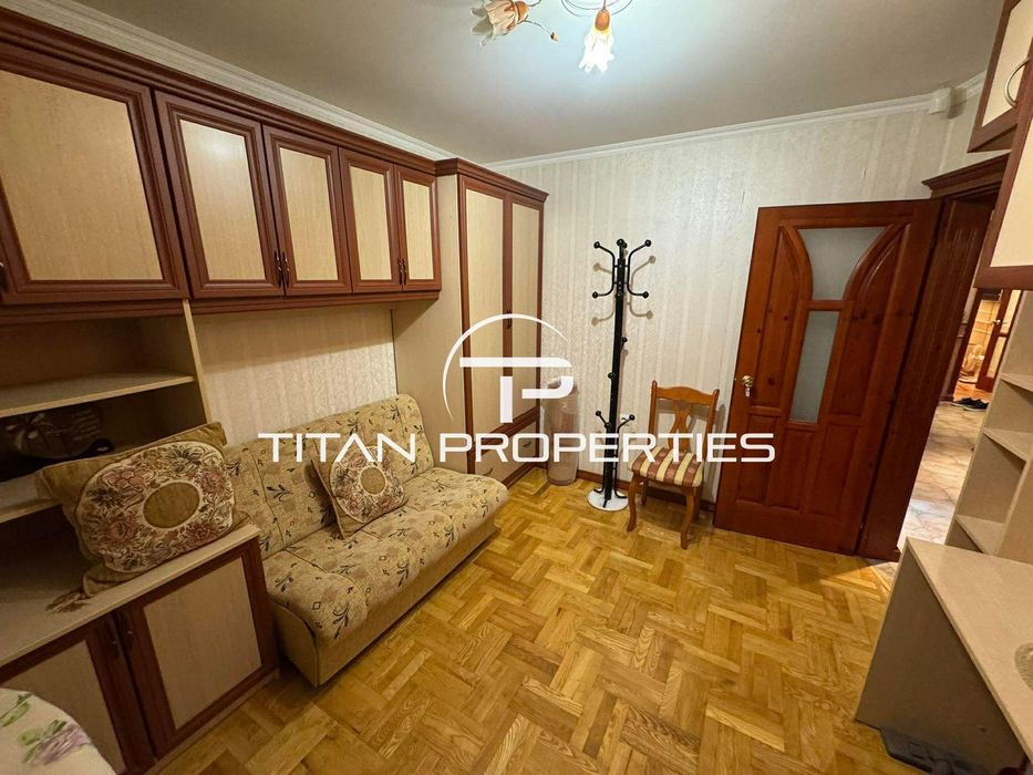 Дава се под наем Тристаен апартамент в Варна, Лятно кино Тракия - 115 кв.м за 698.19 € - Снимка #11