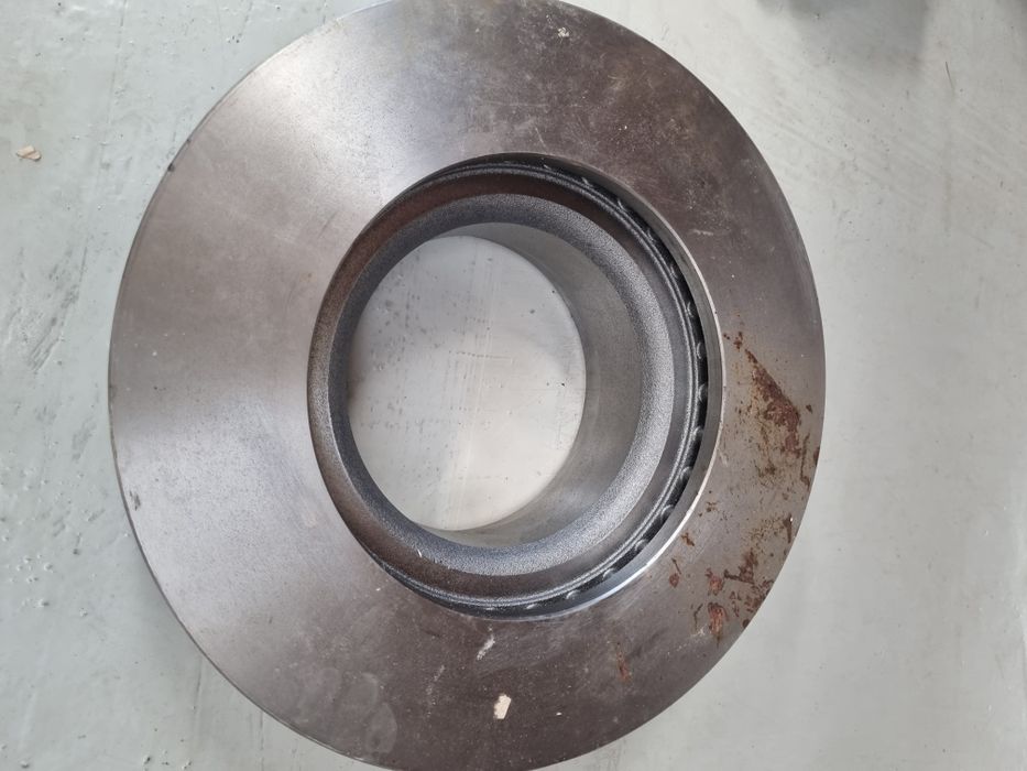 Disc frână nou scania G,P,R,T cod 1852817