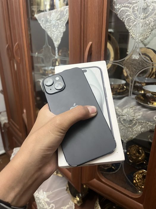 Iphone 15 karopka bor