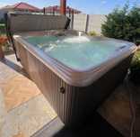 Jacuzzi Hotspring
