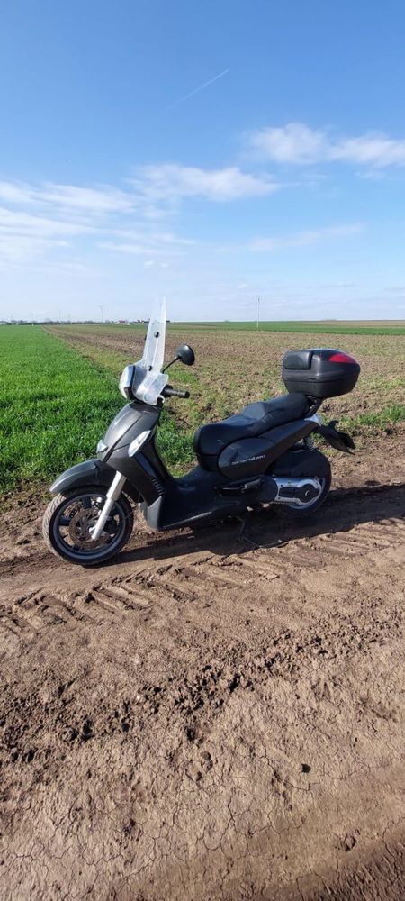 Aprillia scarabeo 500 cmc sau schimb