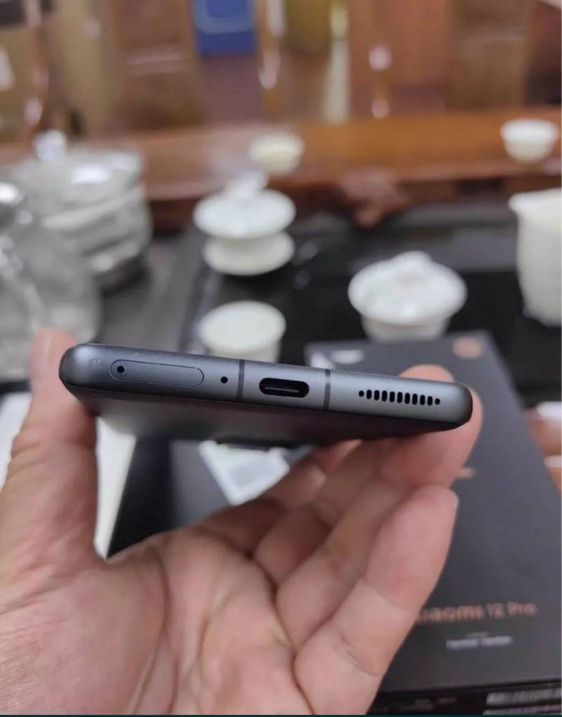 Xiaomi 12 pro 5G (redmi emas)