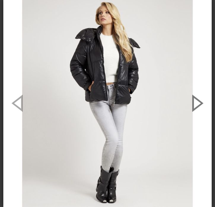 Зимно яке Guess в черно