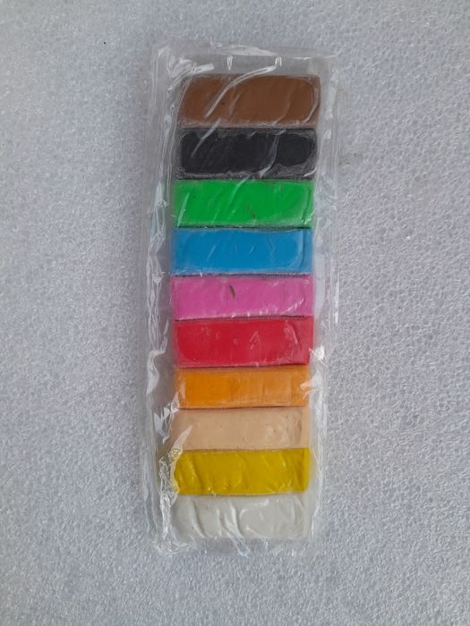 Многоцветен моделин, пластелин