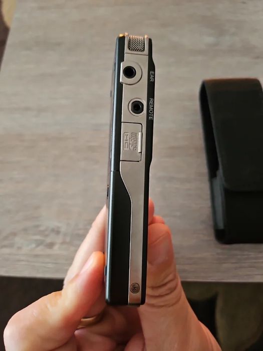 MADE IN JAPAN reportofon Olympus DM550 profesional cu microfoane 3D