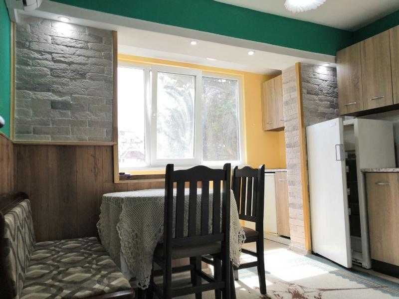 Тристаен апартамент под наем в ж.к. Изгрев