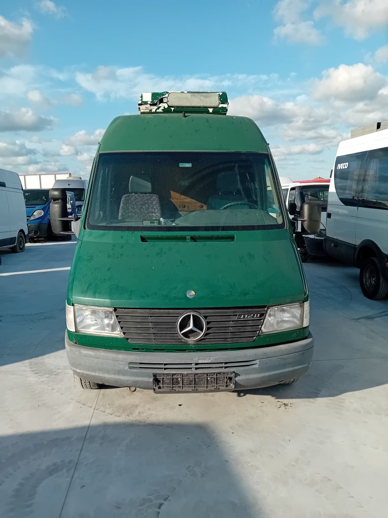 Мерцедес Спринтер 412 / Mercedes Sprinter 2.9 TDI НА ЧАСТИ