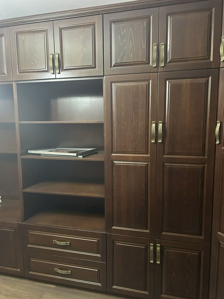 Холна секция MDF и череша фурнир