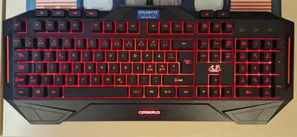Tastatura gaming ASUS Cerberus