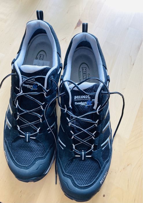 Semighete originale Meindl,gore Tex noi, mărimea 46