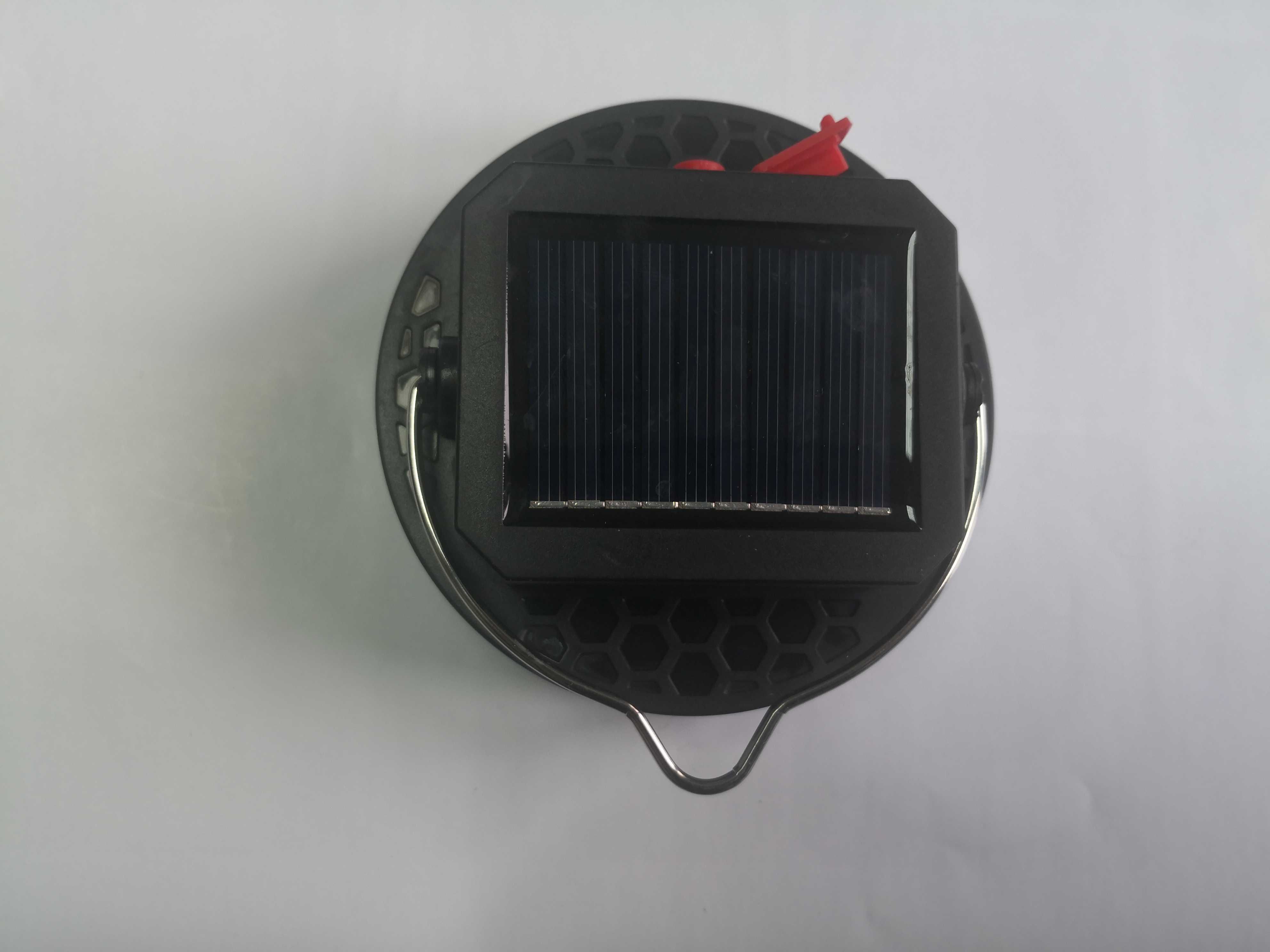 Mini lampa portabila solara