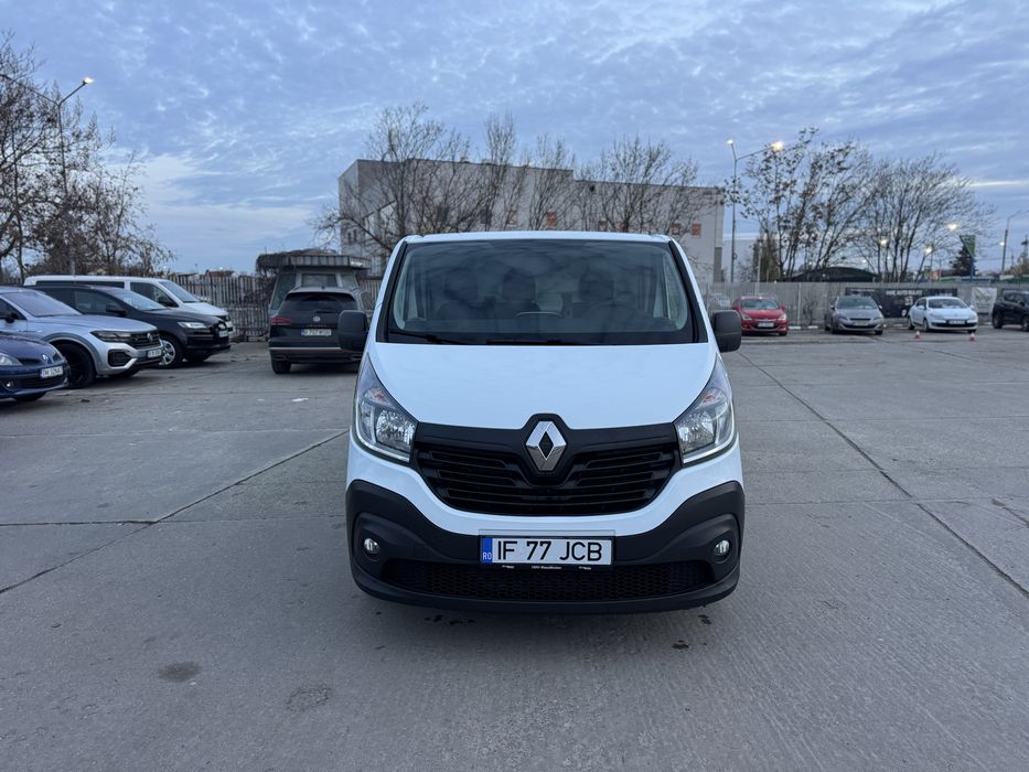 Renault Trafic lung/2019/km reali!