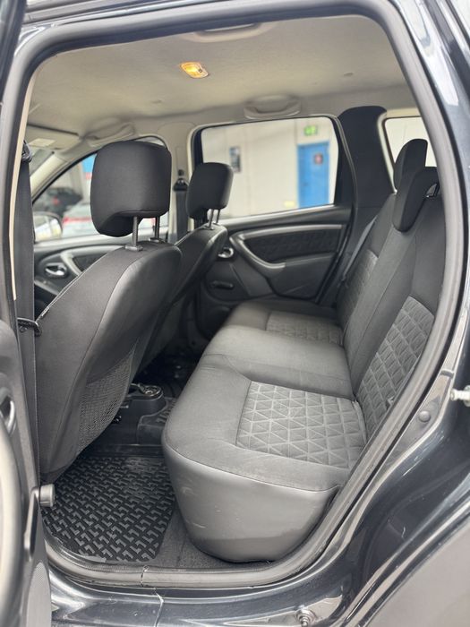 Dacia Duster Laureate/1.2Tce/125cp/Rate/Garantie/Navigatie