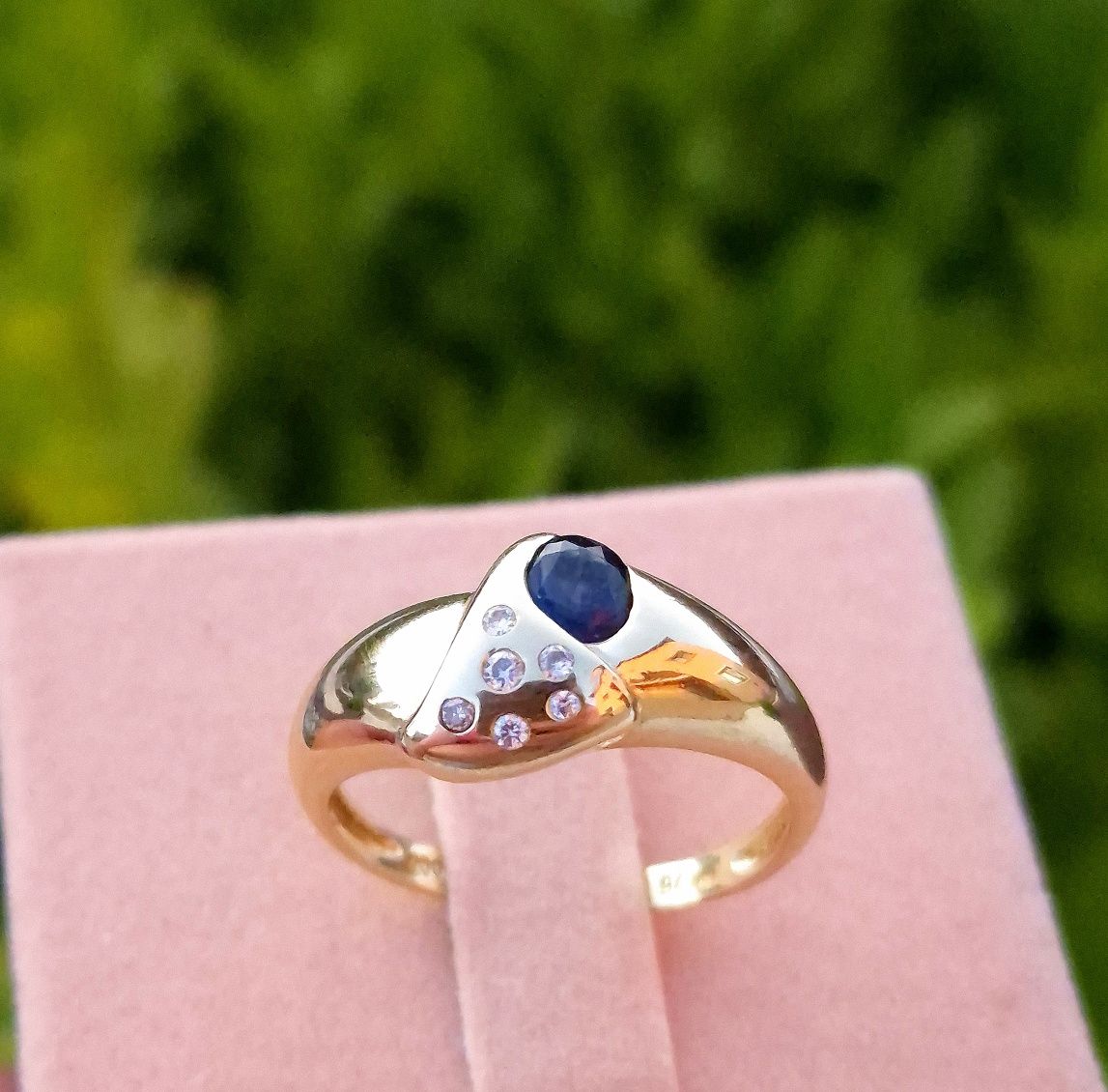 Inel din aur de 14K cu Safire și diamante naturale