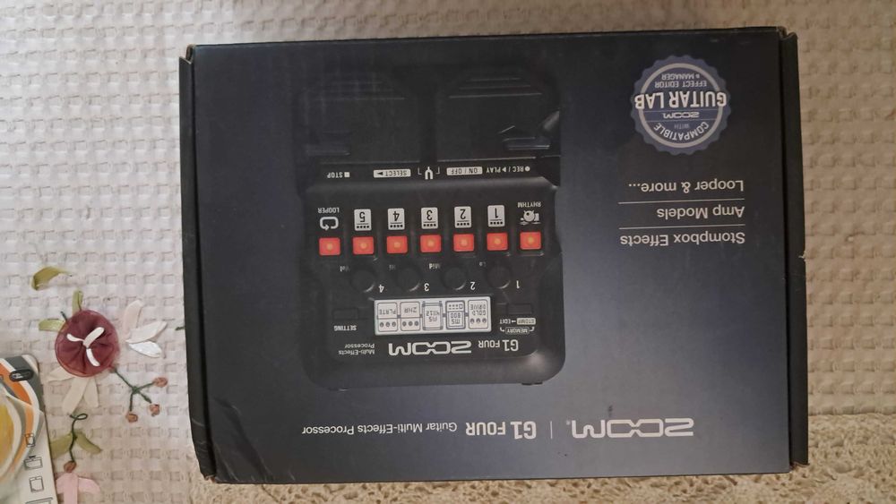 Гитарный процессор Zoom G1 four