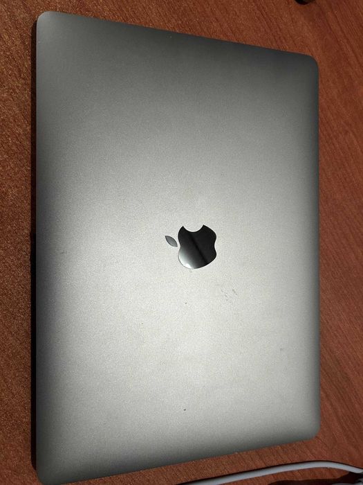 Macbook Pro M1, 2020, 16/256