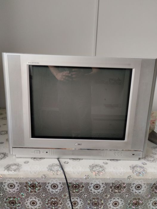 Телевизор LG. Б/у