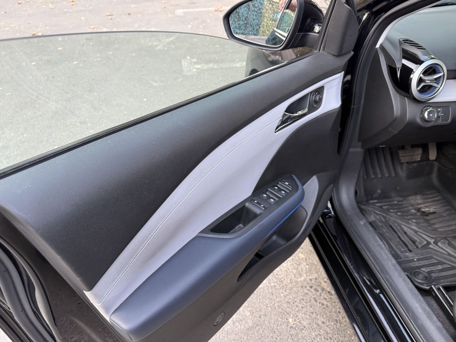 Monza primer Top toza