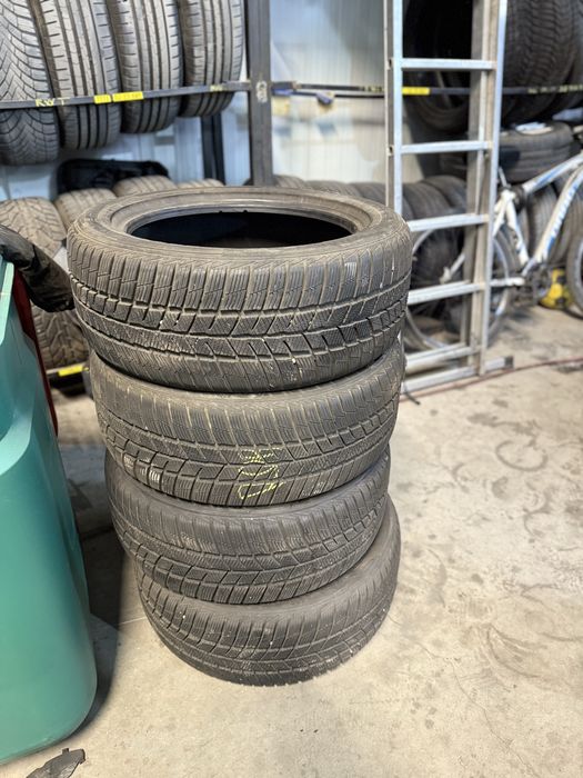 Anvelope iarna aproape noi