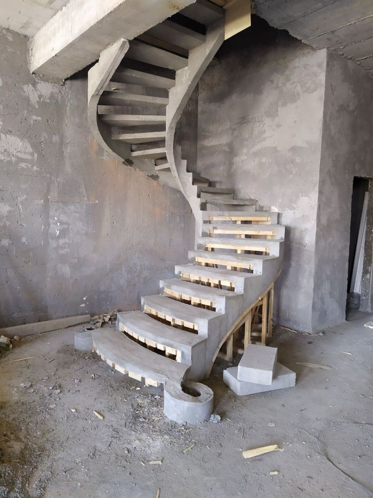 Монолитные лестницы