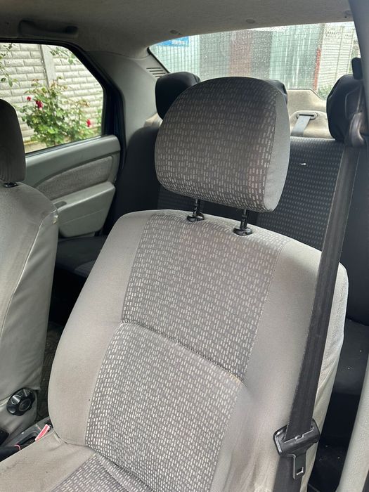 Vand Logan 1.6 benzina. Primul proprietar