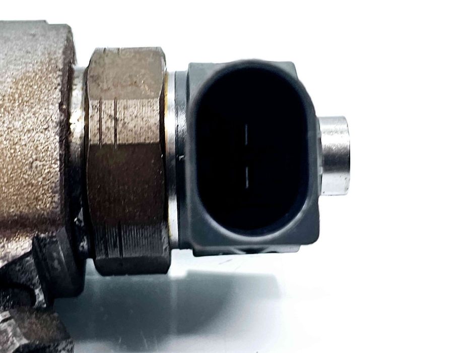 Injector  Volkswagen Caddy IV Van (SAA, SAH) [Fabr 2015-2024]04L130277