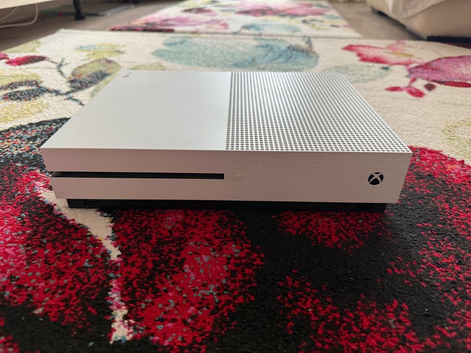 Bună XBOX nou nouț